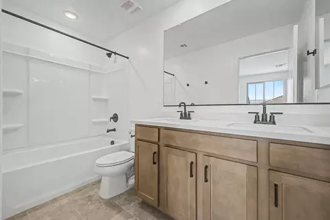 Bath - 8936 E Covina St, Mesa, AZ 85207 photo 1 of 3
