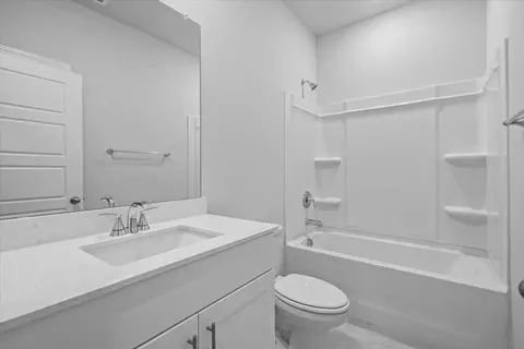 Bath - 1456 Switchback Cir, Moore, SC 29369 photo 1 of 4