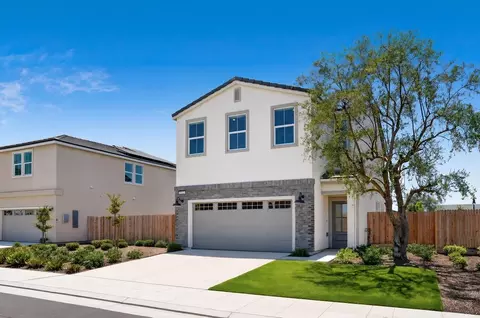 Exterior - 1827 Mohave Rd S, Madera, CA 93636 photo 2 of 4