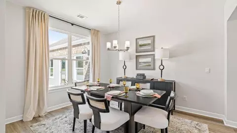 Dining - 100 Laney Ln, Dothan, AL 36305 photo 2 of 7