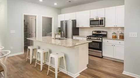 Kitchen - 545 Cambria Dr, Longs, SC 29568 photo 3 of 4