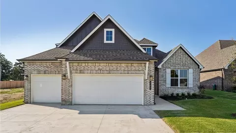 702 W 83rd St S, Tulsa, OK 74132