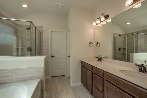 Bath - 3205 Cross Shore Dr, Anna, TX 75409 photo 1 of 2