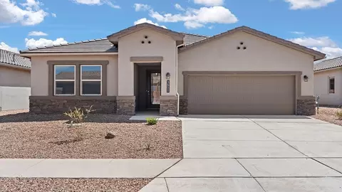 3211 Luna Clara, Santa Fe, NM 87507