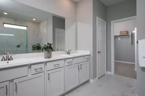Bath - 4413 Angevin Ave, Celina, TX 75009 photo 7 of 7