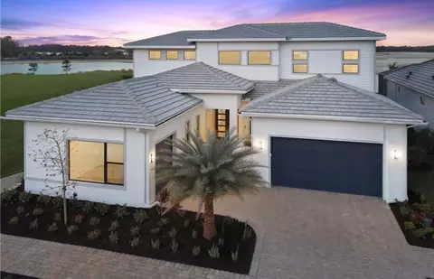 967 French Oak St, Naples, FL 34120