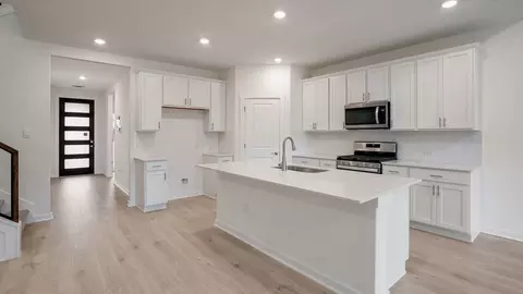 Kitchen - 1604 Buckskin Rd, Oak Point, TX 75068 photo 4 of 8