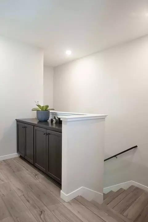 Entry Way - 2441 Cinnabar Dr, Fairfield, CA 94533 photo 2 of 3
