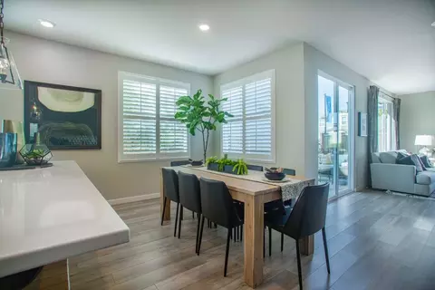 Dining - 2441 Cinnabar Dr, Fairfield, CA 94533 photo 1 of 2