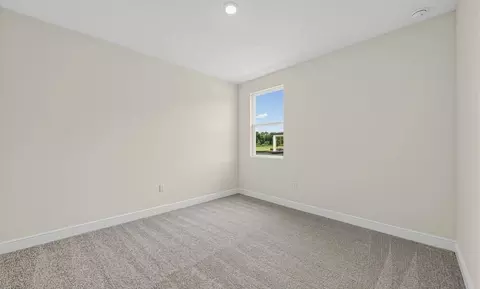Bedroom - 30130 Emerald Forest Dr, Mount Dora, FL 32757 photo 2 of 6