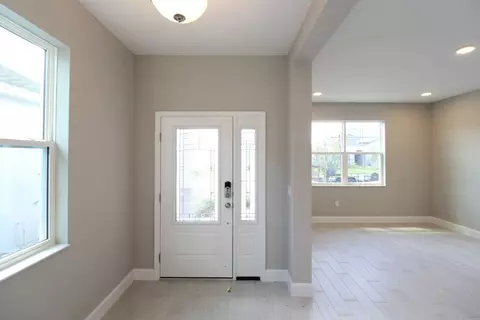 Entry Way - 5290 High Line Dr, Saint Cloud, FL 34771 photo 2 of 4