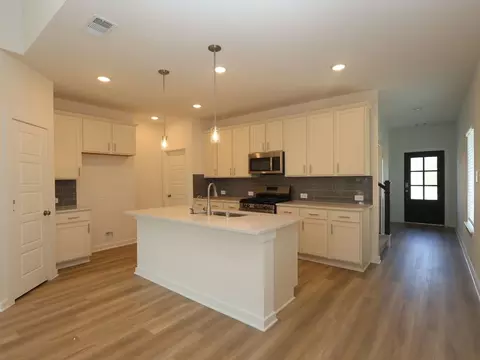 16842 Cockspur Hawthorn Ln, New Caney, TX 77357