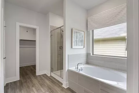 Bath - 5934 Texas Sun Dr, Fulshear, TX 77441 photo 3 of 3
