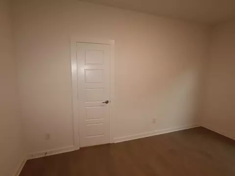 Bedroom - 5934 Texas Sun Dr, Fulshear, TX 77441 photo 4 of 8