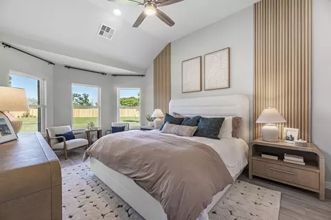 Bedroom - 5934 Texas Sun Dr, Fulshear, TX 77441 photo 3 of 8