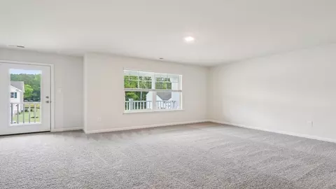 Living - 5215 Corolla Dr, Suffolk, VA 23435 photo 7 of 9