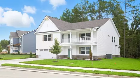 Exterior - 5215 Corolla Dr, Suffolk, VA 23435 photo 3 of 17