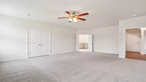 Bedroom - 5215 Corolla Dr, Suffolk, VA 23435 photo 3 of 19