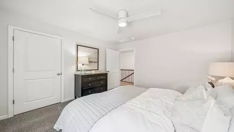 Bedroom - 5215 Corolla Dr, Suffolk, VA 23435 photo 15 of 19