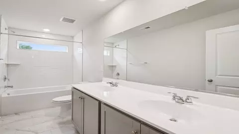 Bath - 5215 Corolla Dr, Suffolk, VA 23435 photo 3 of 10