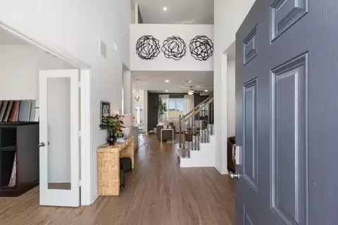 Entry Way - 8020 Candy Ln, Waco, TX 76708 photo 6 of 6