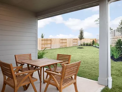 Exterior - 2015 Bluff Oak Ct, Conroe, TX 77304 photo 3 of 5