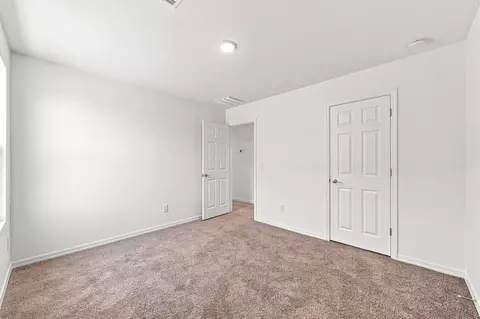 Bedroom - 8052 W Berkeley Rd, Phoenix, AZ 85035 photo 4 of 4