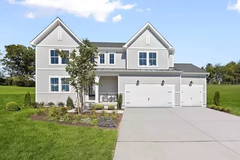51 Grainery Dr E, Martinsburg, WV 25403