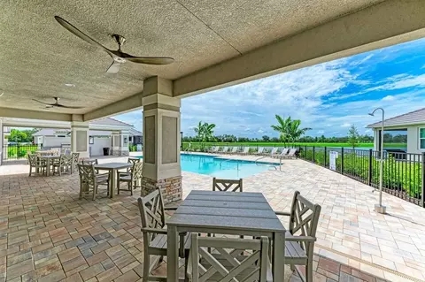 View/Area - 4085 Golden Creek Ter, Parrish, FL 34219 photo 5 of 10
