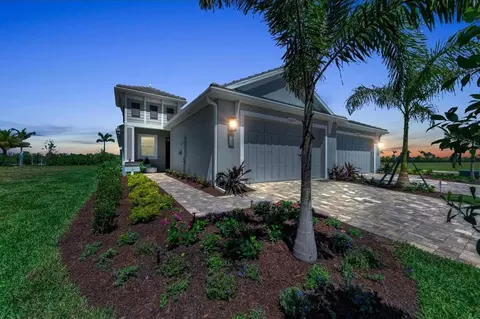 Exterior - 4085 Golden Creek Ter, Parrish, FL 34219 photo 18 of 21