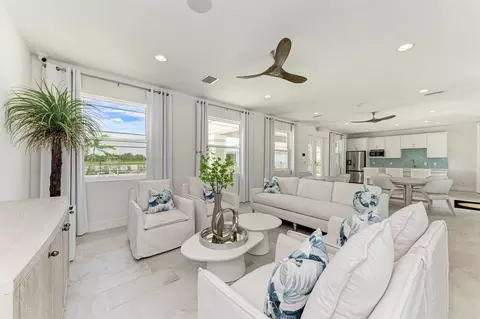 Living - 4085 Golden Creek Ter, Parrish, FL 34219 photo 5 of 15