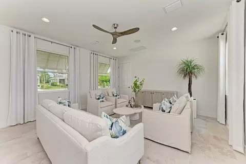 Living - 4085 Golden Creek Ter, Parrish, FL 34219 photo 2 of 15