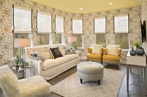 Living - 5175 Brookfield Ln, Monroe, OH 45044 photo 6 of 11