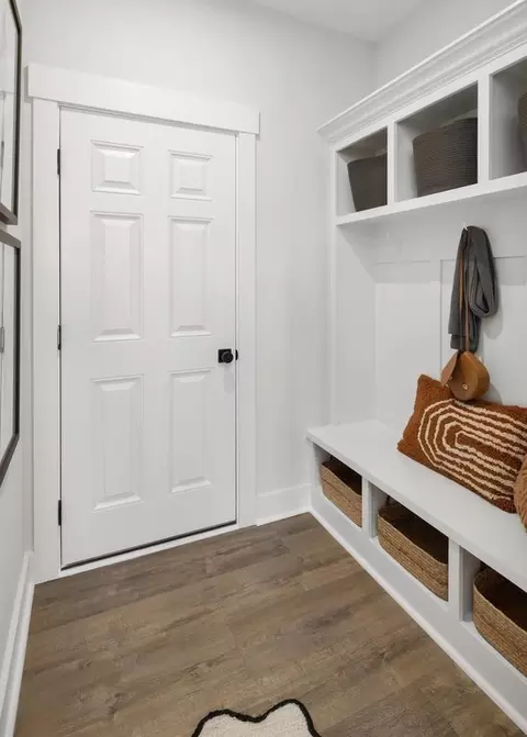 Entry Way - 5175 Brookfield Ln, Monroe, OH 45044 photo 1 of 2