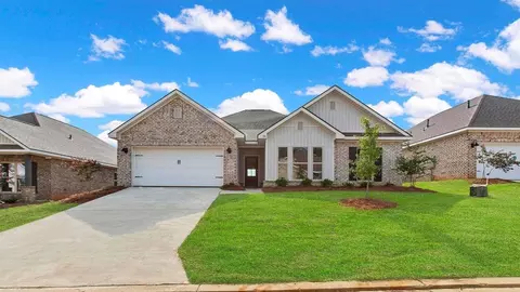 204 Serenity Lake Dr, Pearl, MS 39208