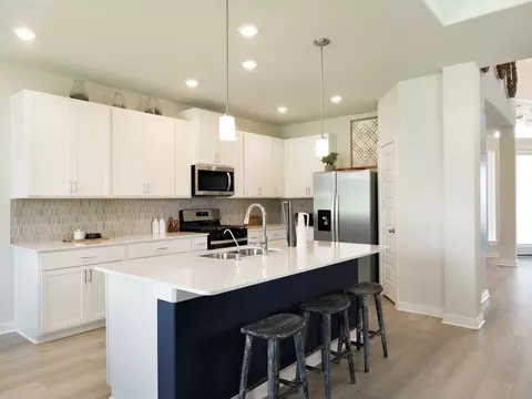 5515 Kingdom Heights Blvd, Rosenberg, TX 77471