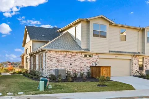 Exterior - 12612 Audubon Trl, Rowlett, TX 75089 photo 6 of 13