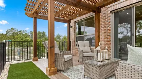 Exterior - 12612 Audubon Trl, Rowlett, TX 75089 photo 9 of 13