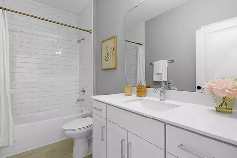 Bath - 24 Goldcrest Way, Saint Augustine, FL 32092 photo 1 of 6