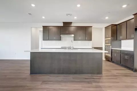 Kitchen - 15879 Cleary Ct, Lathrop, CA 95330 photo 3 of 18