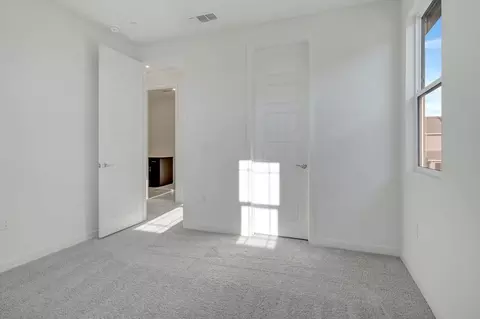 Bedroom - 15879 Cleary Ct, Lathrop, CA 95330 photo 18 of 36