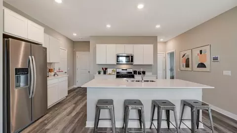 Kitchen - 1083 Shoreview Dr, Jordan, MN 55352 photo 1 of 6