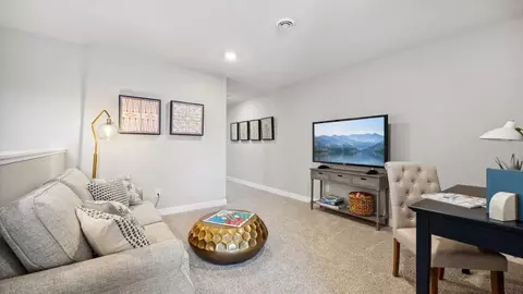 Entry Way - 1083 Shoreview Dr, Jordan, MN 55352 photo 1 of 2