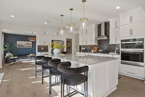 Kitchen - 16594 Beau Dr, Macomb, MI 48042 photo 2 of 5