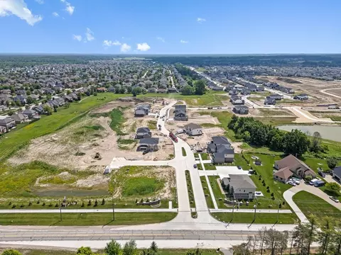 View/Area - 16594 Beau Dr, Macomb, MI 48042 photo 11 of 13
