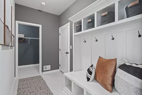 Entry Way - 16594 Beau Dr, Macomb, MI 48042 photo 3 of 4
