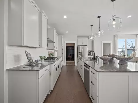 Kitchen - 16594 Beau Dr, Macomb, MI 48042 photo 5 of 5