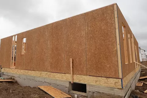 1702 Kenneth Dr, Delaware, OH 43015