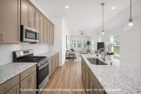 625 Falling Cave Dr, Willis, TX 77378