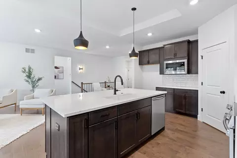 Kitchen - Smith Dr, Columbia, MO 65201 photo 2 of 4